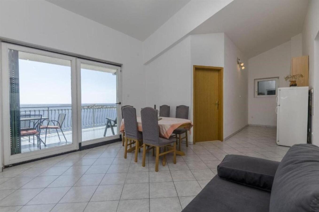 Apartments Mil - 80M From The Sea Sevid Exterior foto