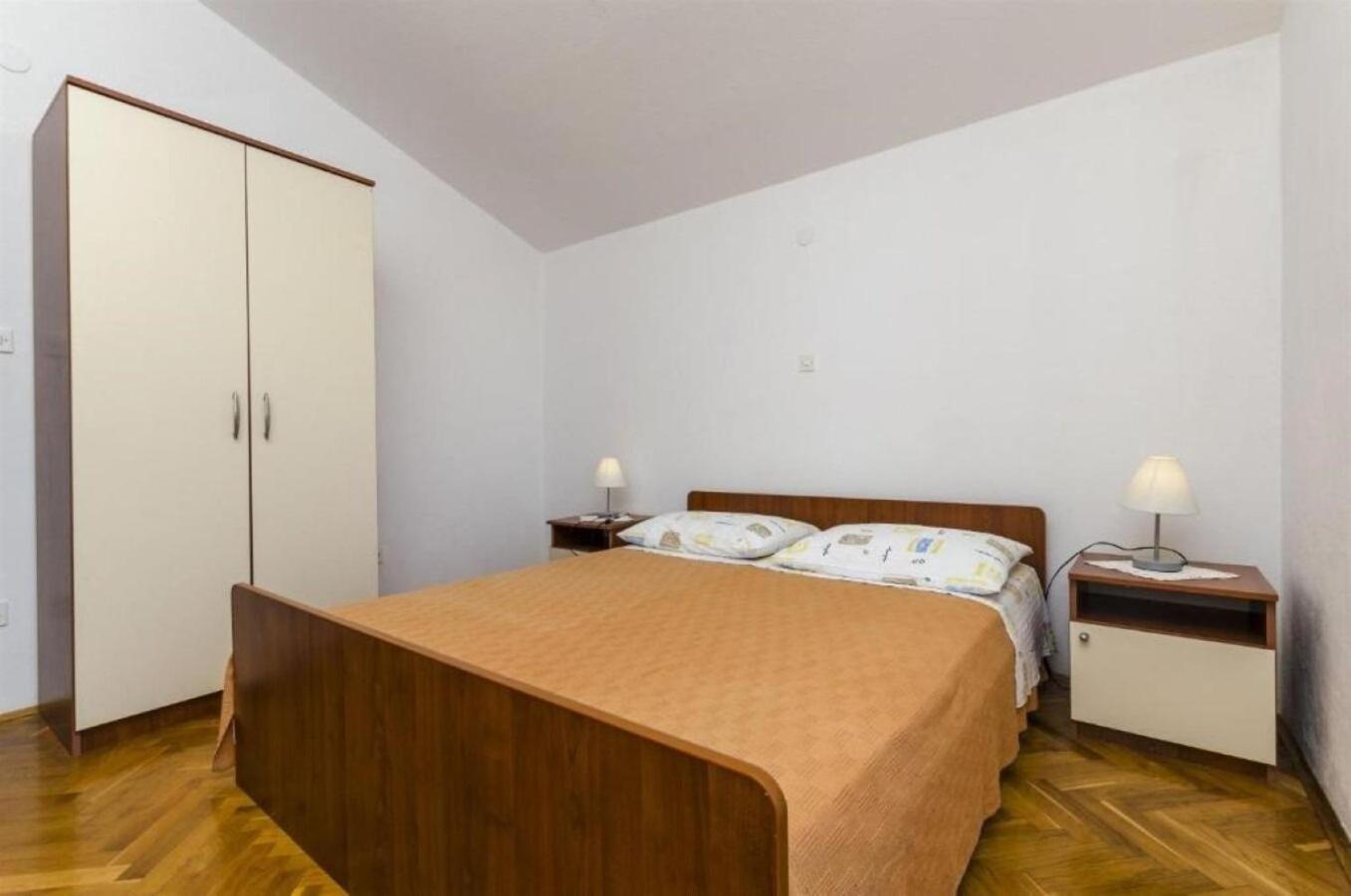 Apartments Mil - 80M From The Sea Sevid Exterior foto