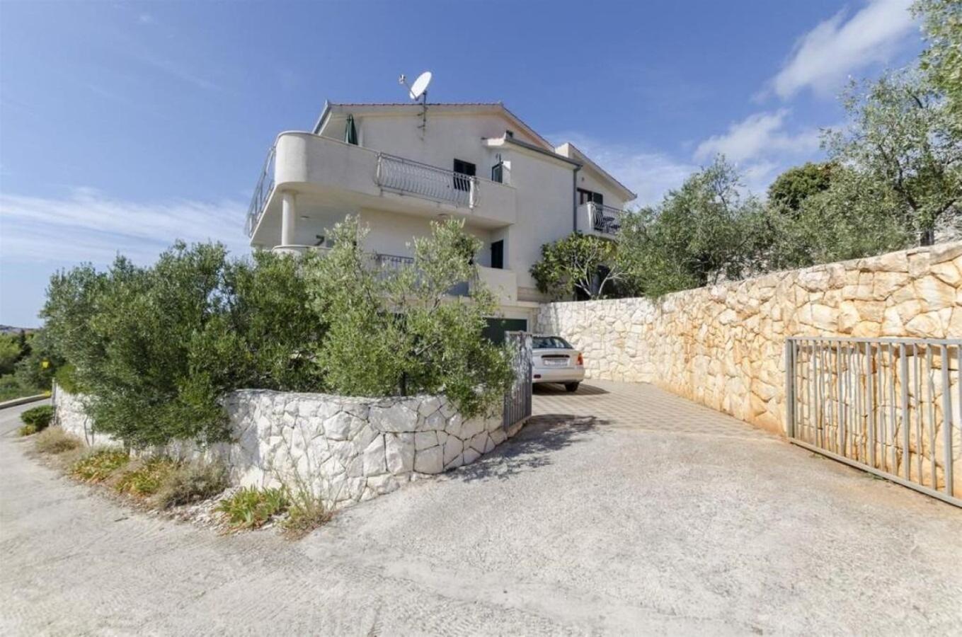 Apartments Mil - 80M From The Sea Sevid Exterior foto
